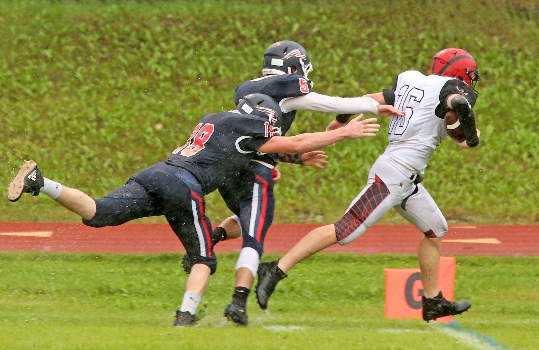 S16NPEielsonFball